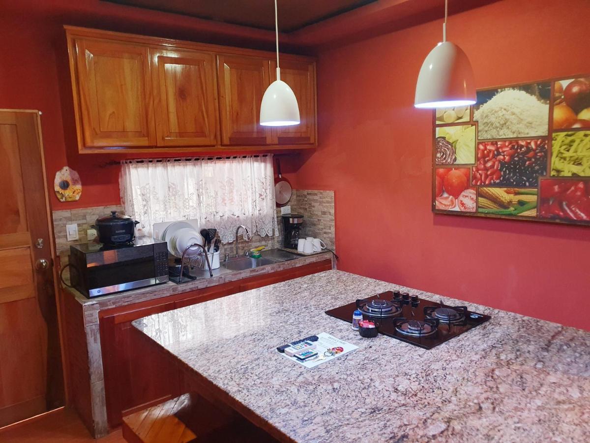Crc Apartment Near Airport 5Min No Parking Río Segundo Екстериор снимка